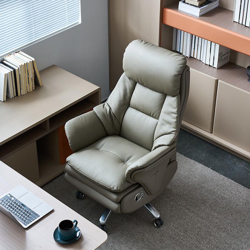 LuxeCharge™ Sofa Chair with Built-In Wireless Fast Charger – Relax & Recharge in Style!